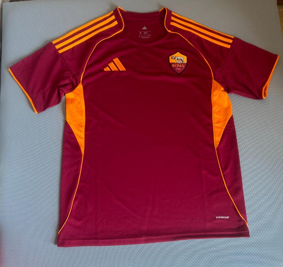 2025/26 AS  ROMA   Home  Fan Version Jersey