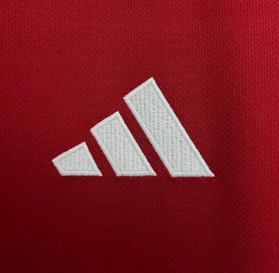 2025/26 Manchester United Home Jersey fan version