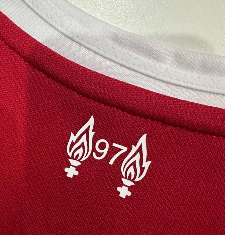 2025/26 Liverpool Home Jersey fan version
