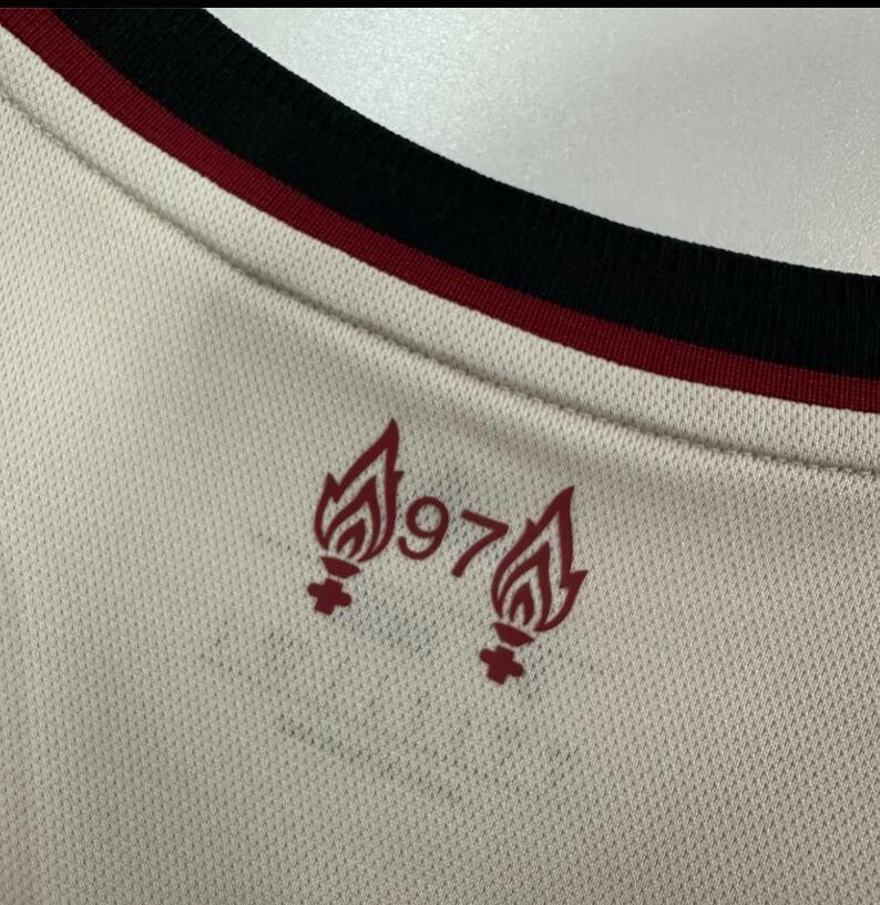 2025/26 Liverpool   Away Jersey fan version