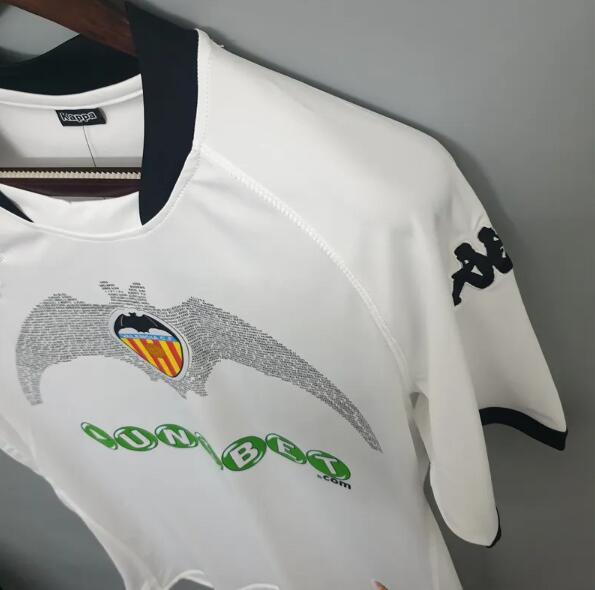 2009/10 Valencia Retro Jersey Home