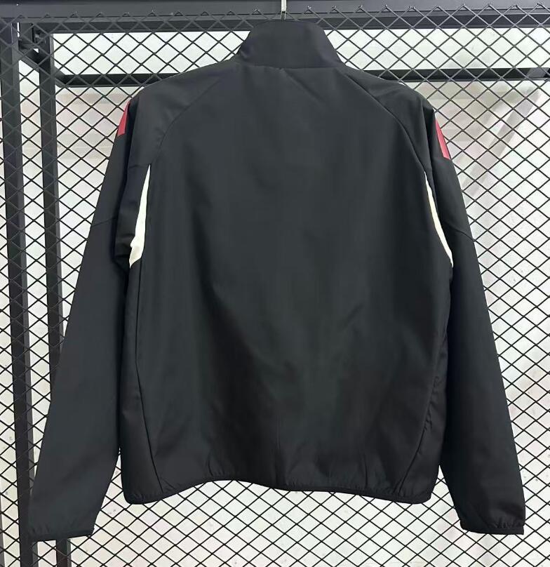 2025 2026  Liverpool black  windbreaker  jacket soccer jersey