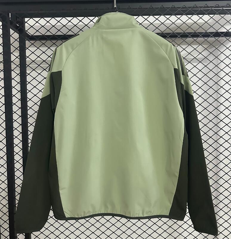 2025 2026  Real Madrid  windbreaker  jacket soccer jersey