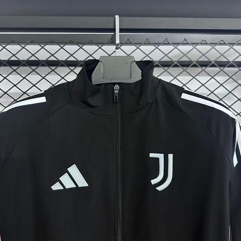 2025 2026  Juventus  windbreaker  jacket soccer jersey