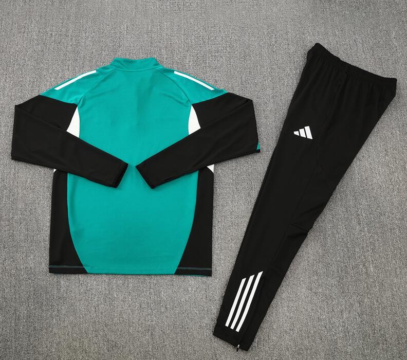 2025 2026  Liverpool adult  kids  tracksuit jacket soccer jersey