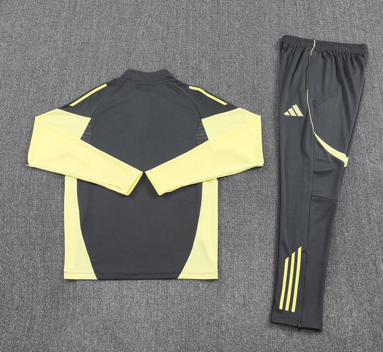 2025 2026  Real Madrid adult  kids  tracksuit jacket soccer jersey