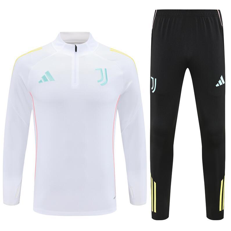 2025 2026  Juventus  White  color  adult  kids  tracksuit  kit  soccer jersey