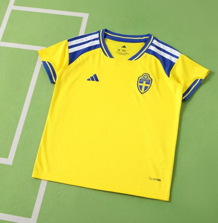 2026 World cup Sweden Home top thai best quality soccer Jersey kids kits sets