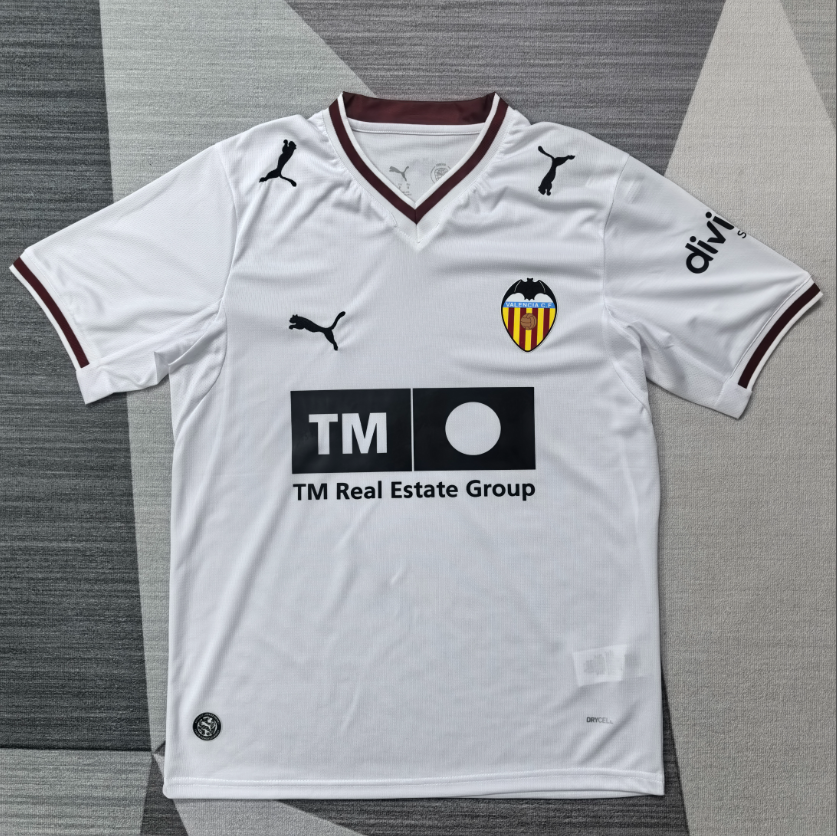 2026 2027  Valencia   Home  Jersey fan version