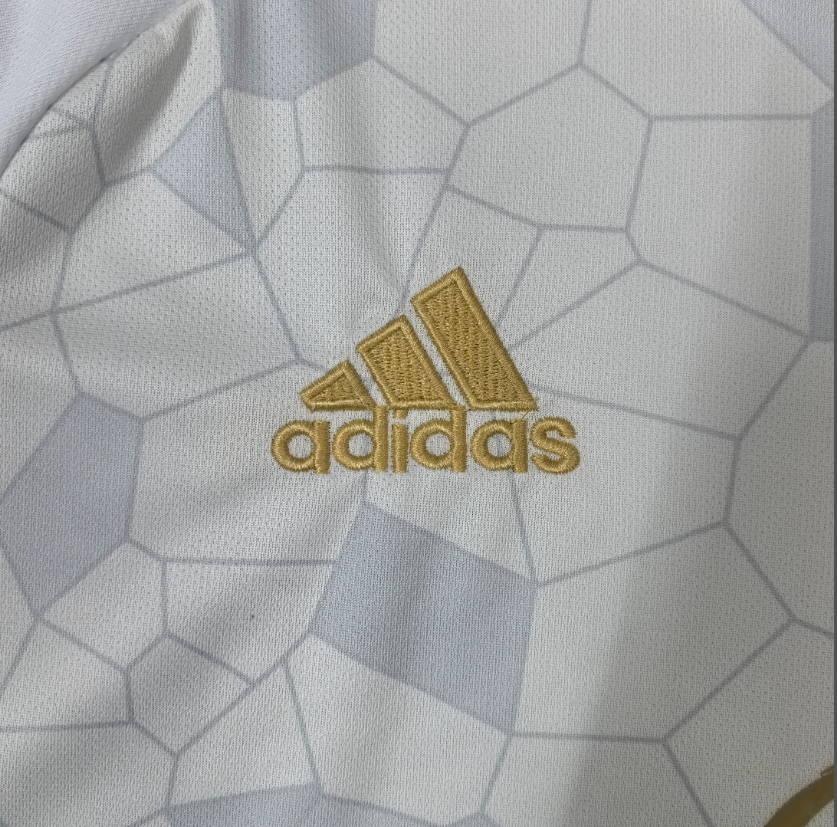 2026/27 Celtic  60th Anniversary Edition Jersey Fan Version