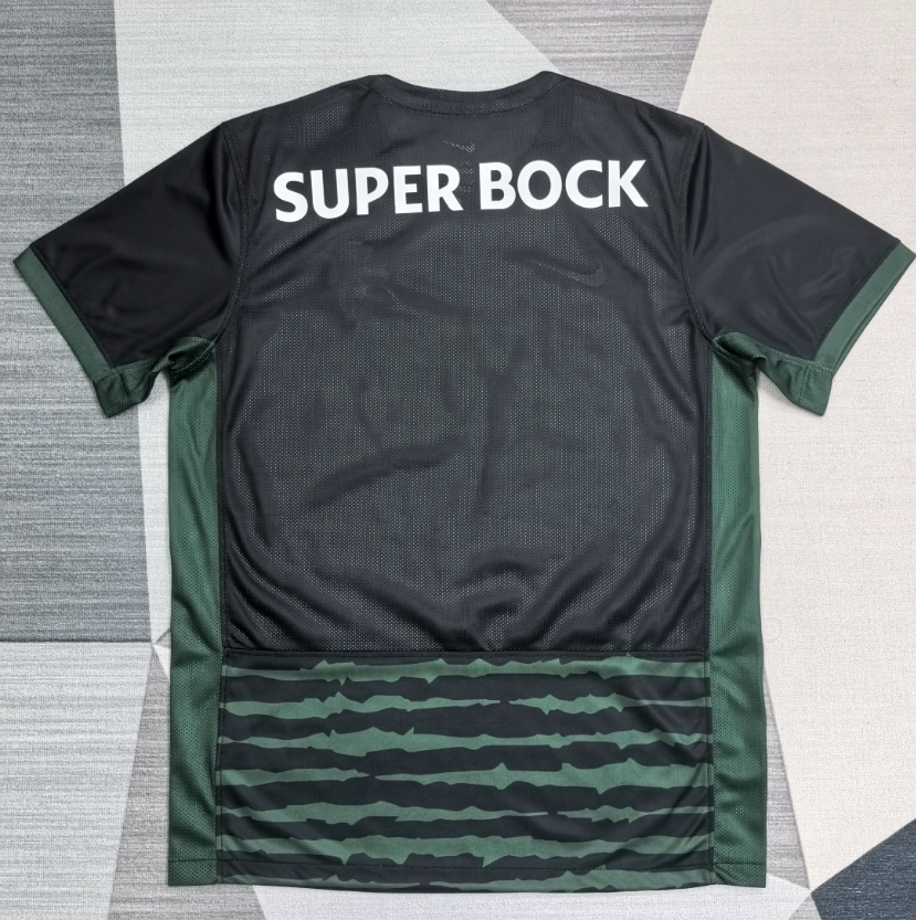 2026/27  Lisbon Christmas Special Edition Jersey Fan Version