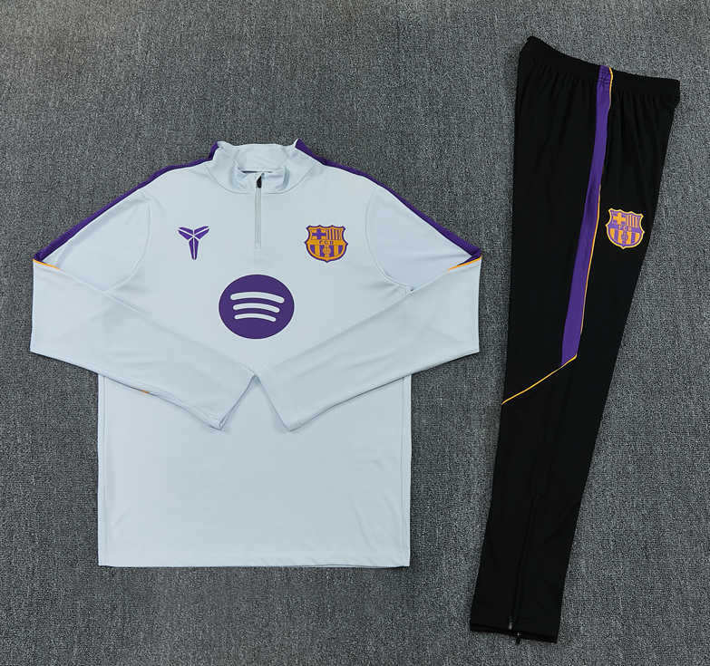 2026 2027  Barcelona adult  kids  tracksuit  training suit long sleeves