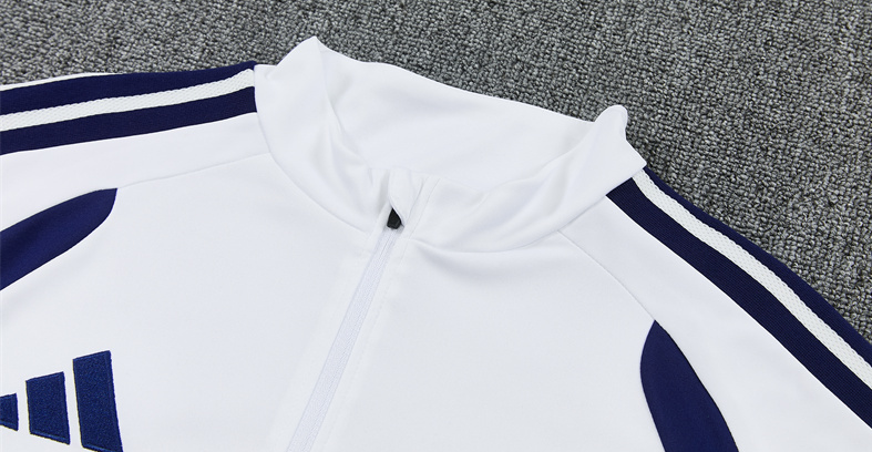 2026 2027 Real Madrid adult  kids  tracksuit  training suit long sleeves