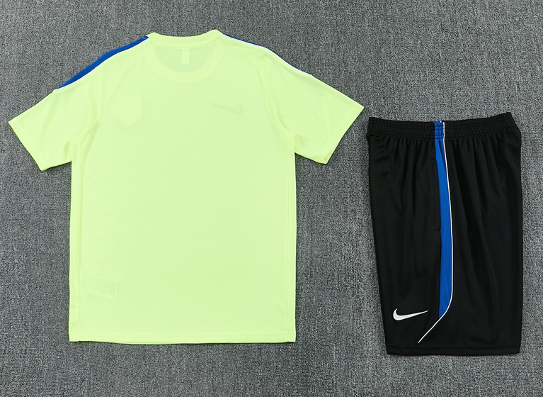 2026 2027 Inter Milan adult  kids  tracksuit  training suit  short  sleeves