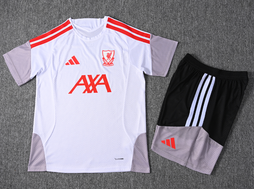 2026 2027 Liverpool adult   tracksuit  training suit  short  sleeves 902