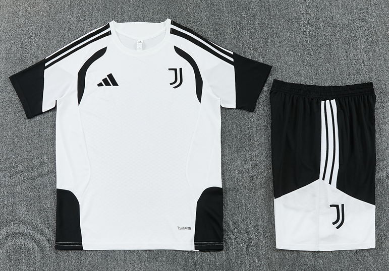 2026 2027 Juventus  adult  kids  tracksuit  training suit  short  sleeves