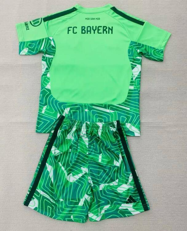 2026 2027  Bayern Munich  GK Kids  kits