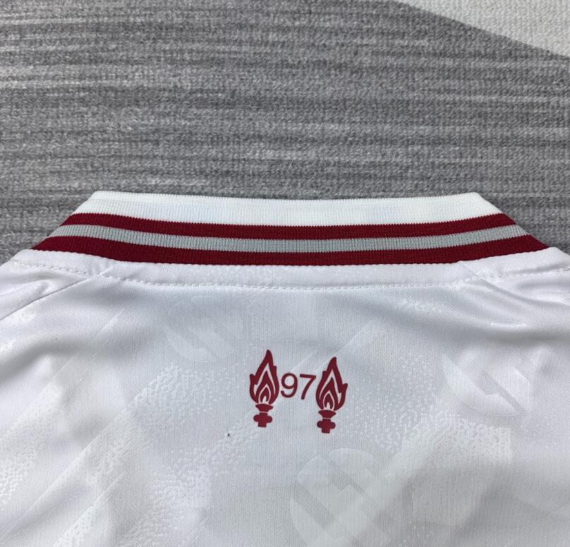 2026 2027  Liverpool Away Jersey fan version