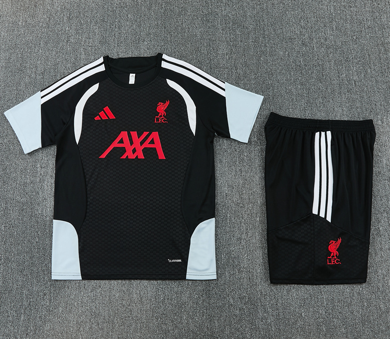 2026 2027 Liverpool adult  kids  tracksuit  training suit  short  sleeves set