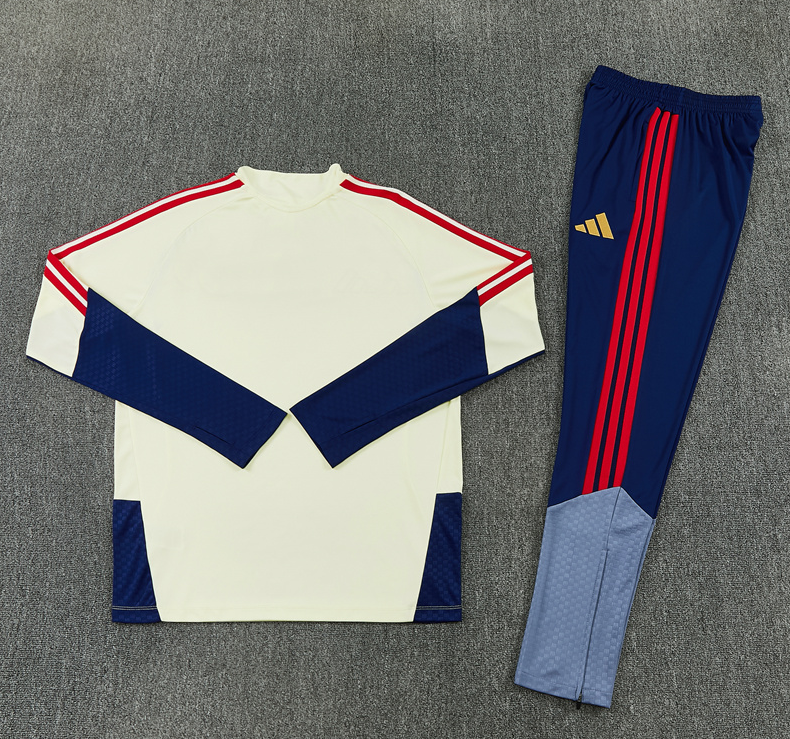 2026 2027  Bayern Munich adult  kids  tracksuit  training suit long sleeves white