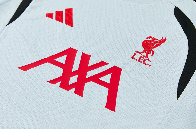 2026 2027 Liverpool adult  kids  tracksuit  training suit  short  sleeves set