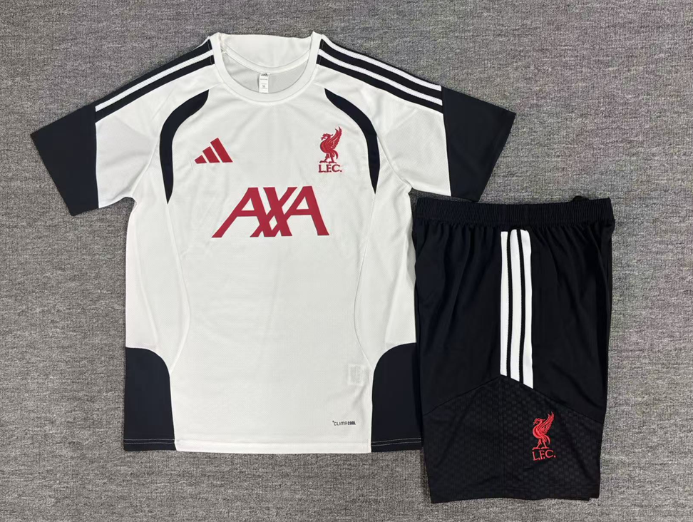 2026 2027 Liverpool adult  kids  tracksuit  training suit  short  sleeves set white