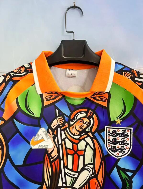 2026 World cup England  Palace Orange fan version