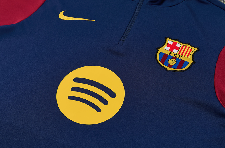 2026 2027  Barcelona adult  kids  tracksuit  training suit long sleeves