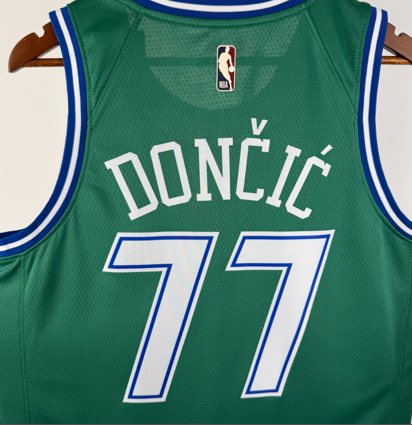 2026 NBA  Dallas Mavericks Retro Green #77 Luka Doncic