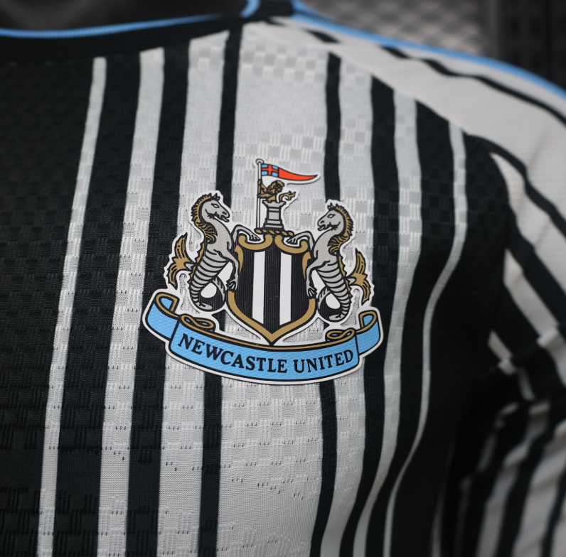 2026 2027 Newcastle United  Home  Jersey Player Version long sleeves