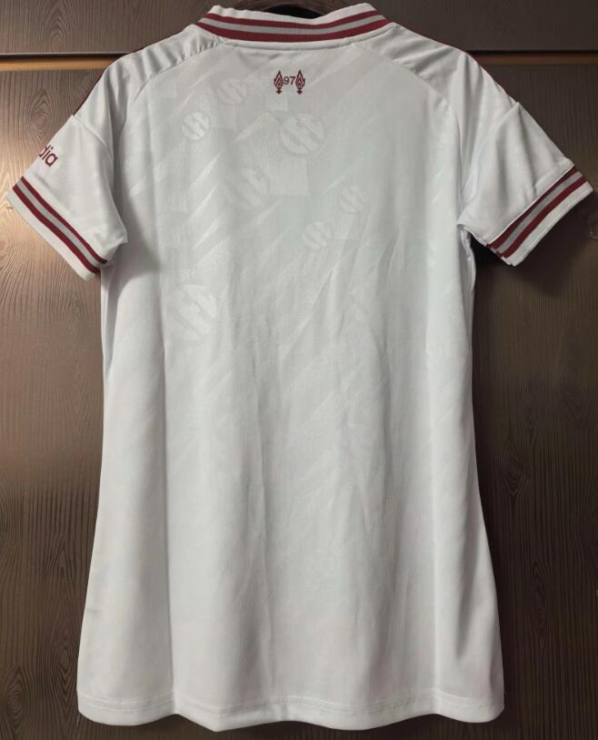 WOMEN  2026 2027  Liverpool Away  fan version