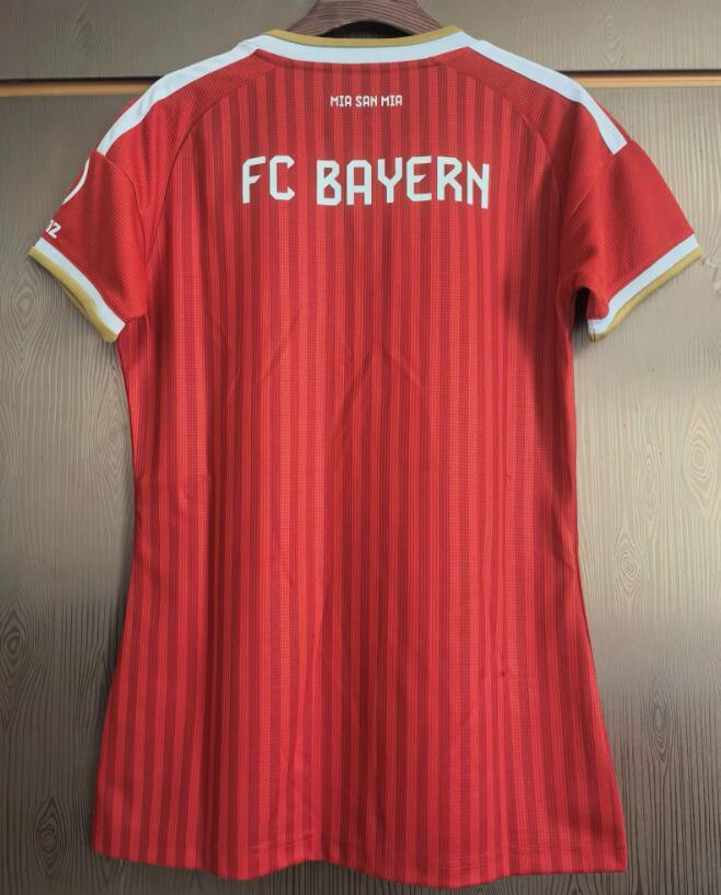 WOMEN  2026 2027  Bayern Munich Home soccer Jersey  fan version