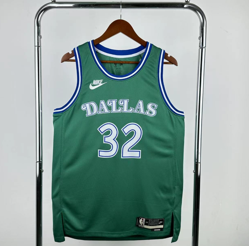 2026 NBA Dallas Mavericks  retro green  FLAGG 32  #