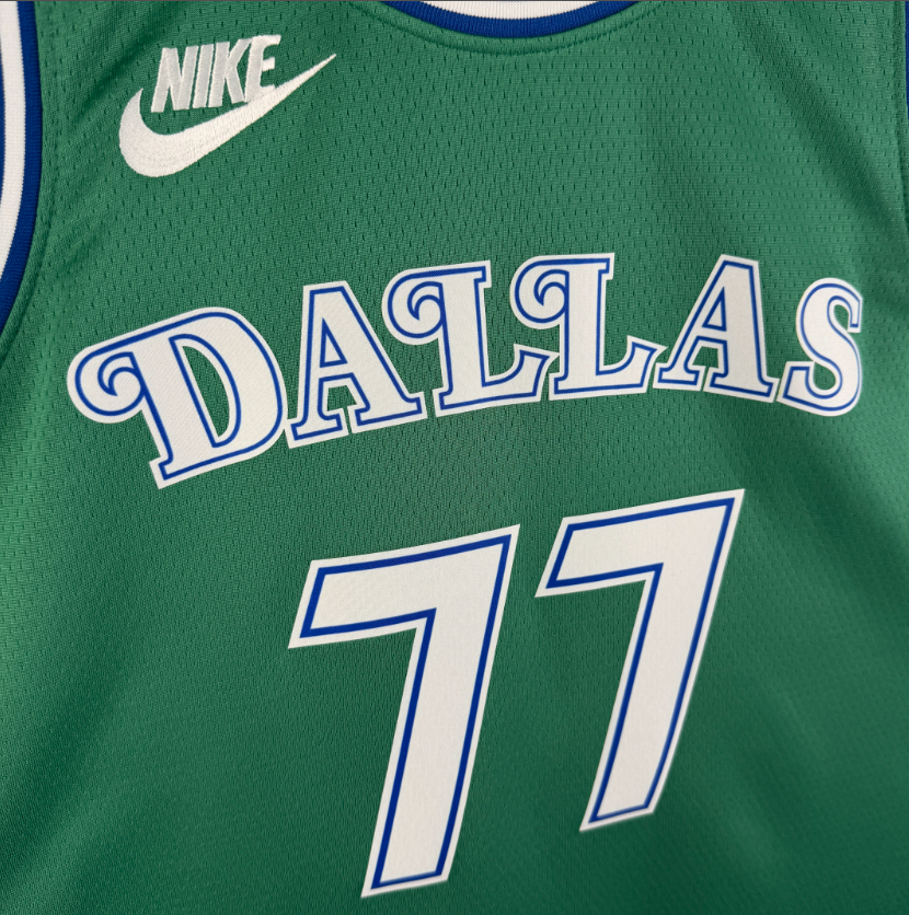 2026 NBA Dallas Mavericks  retro green  Dončić  77#