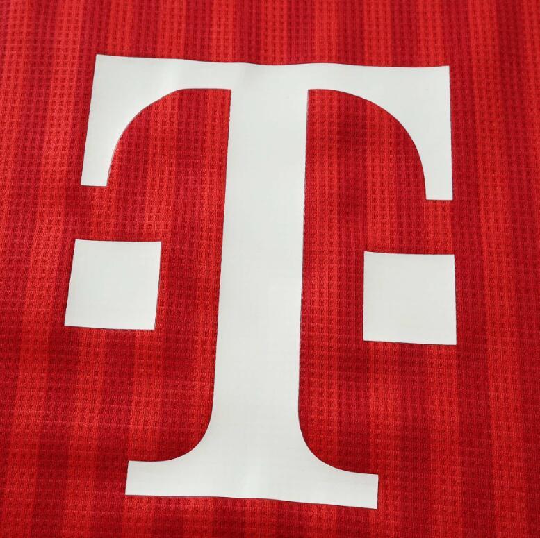 WOMEN  2026 2027  Bayern Munich Home soccer Jersey  fan version
