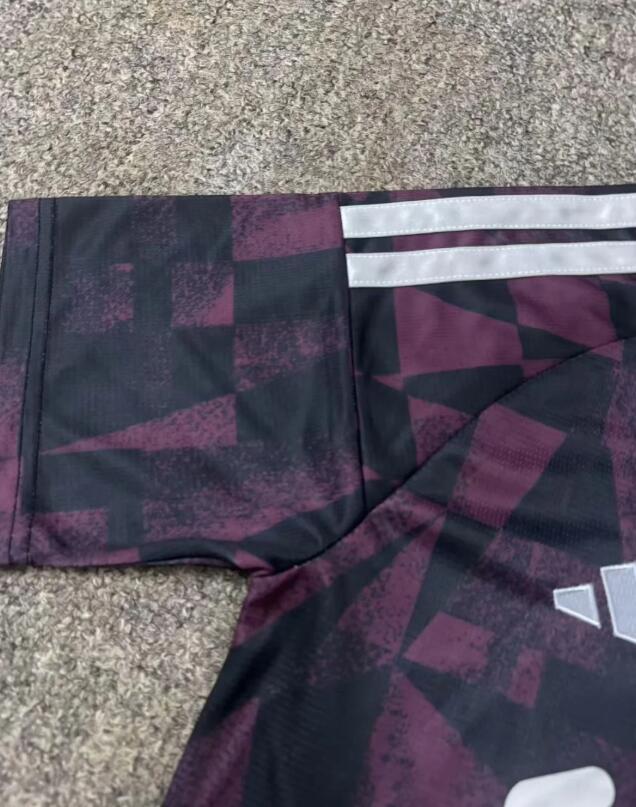 2026 2027  Liverpool 3RD Jersey fan version
