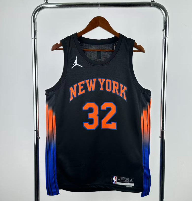 2026 NBA New York Knicks Limited Edition  retro  TOWNS  32 #
