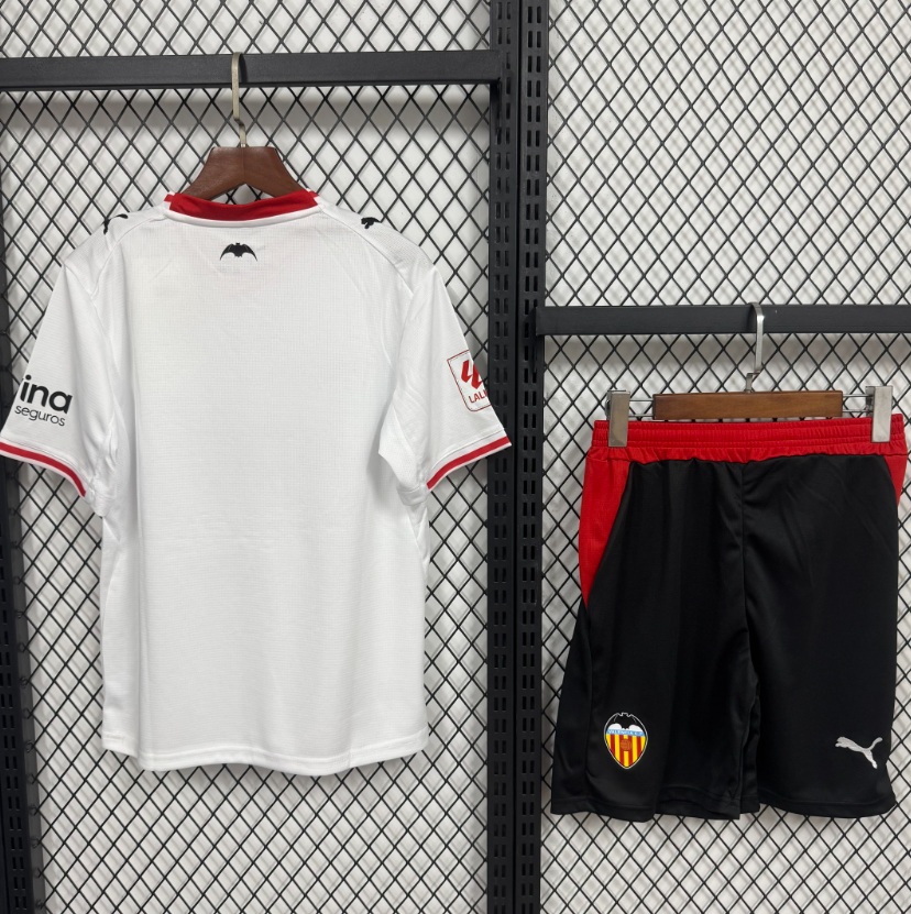 2026 2027  Valencia  Home Kids  kits