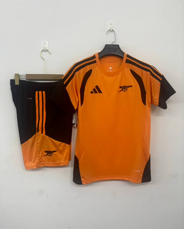 2026 2027  Arsenal adult  tracksuit  training suit  short  sleeves