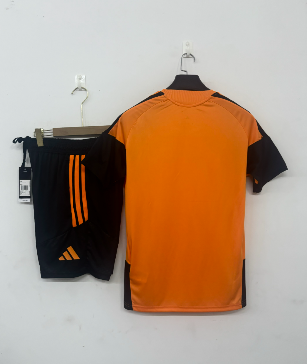 2026 2027  Arsenal adult  tracksuit  training suit  short  sleeves