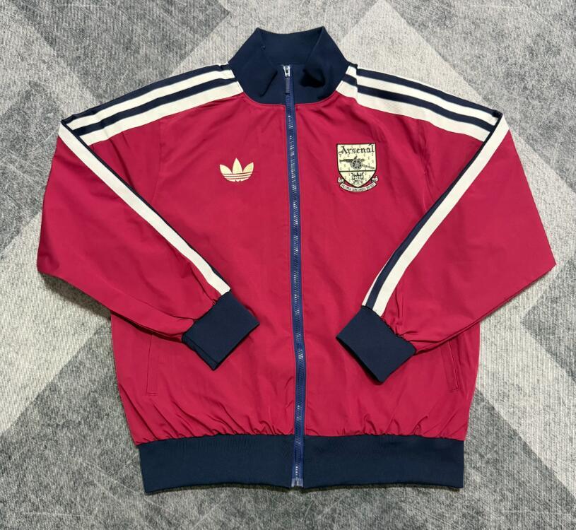 2026 2027  Arsenal windbreaker retro red  jacket soccer jersey