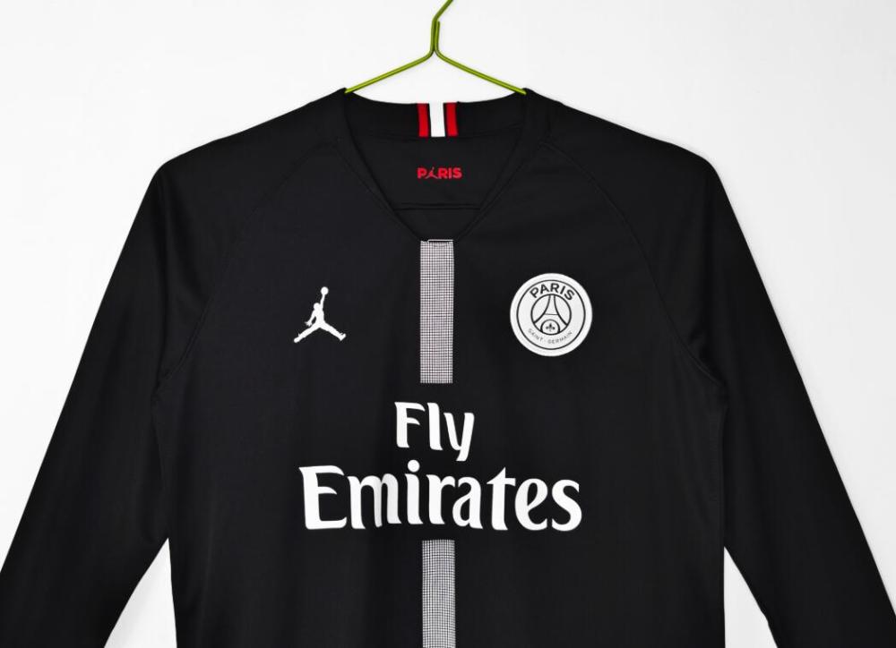 2018 2019  Retro Paris FC/  PSG  Home long sleeves  jersey