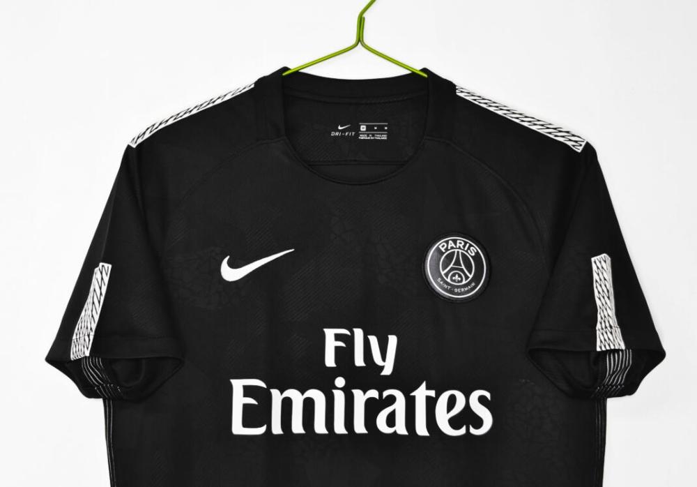 2017 2018   Retro Paris FC/  PSG  3rd jersey