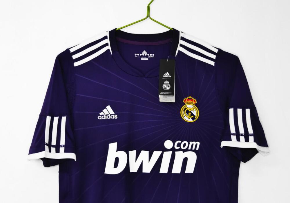 2010 2011  Retro  Real Madrid  3rd  fan jersey