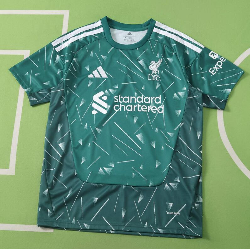 2026 2027  Liverpool  green  gk Jersey fan version