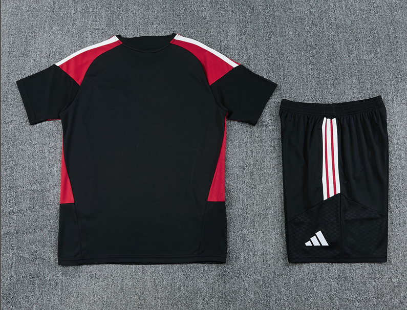 2026 2027 Arsenal adult and  kids  tracksuit  training suit  short  sleeves set