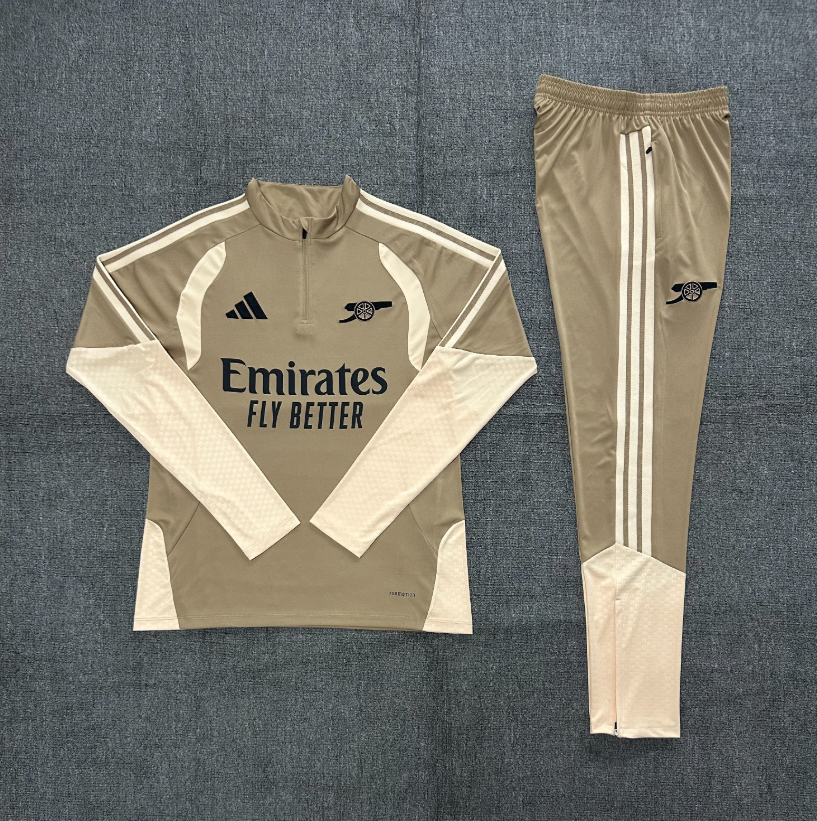 2026 2027  Arsenal adult and  kids  tracksuit  soccer jersey