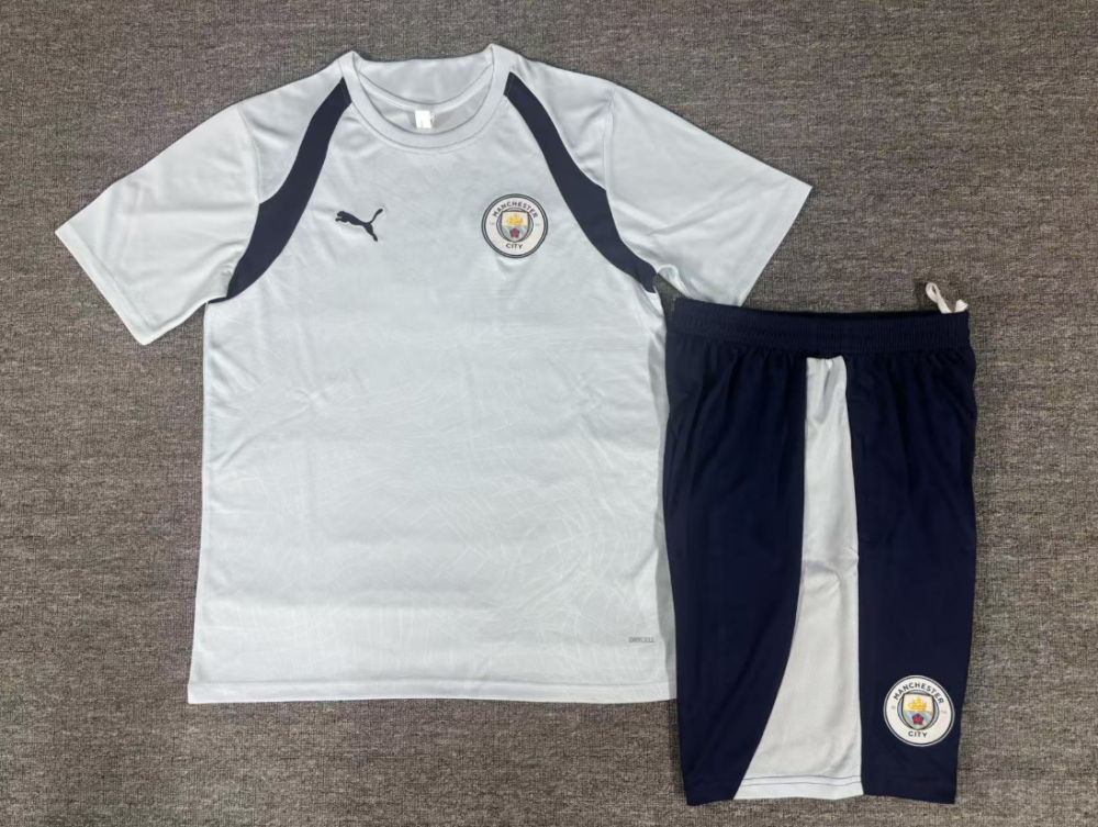 2026 2027 Manchester City adult and  kids  tracksuit  training suit  short  sleeves set