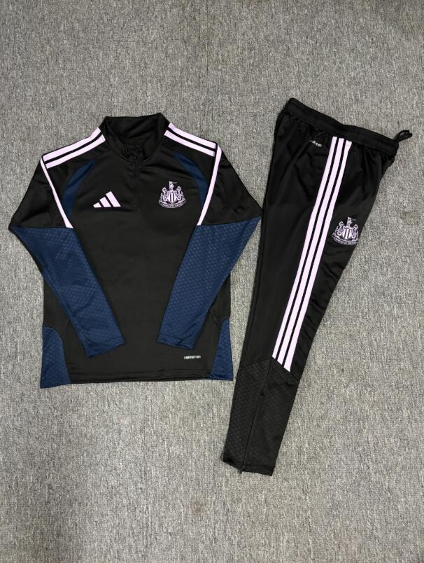 2026 2027  Newcastle United adult a tracksuit  soccer jersey