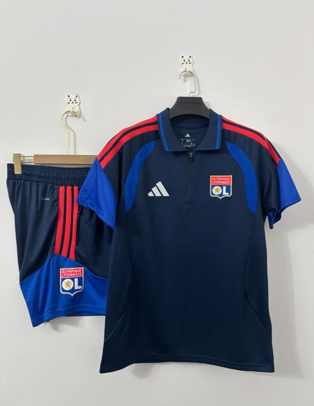 2026 2027  Lyon  adult  tracksuit  training suit  short  sleeves